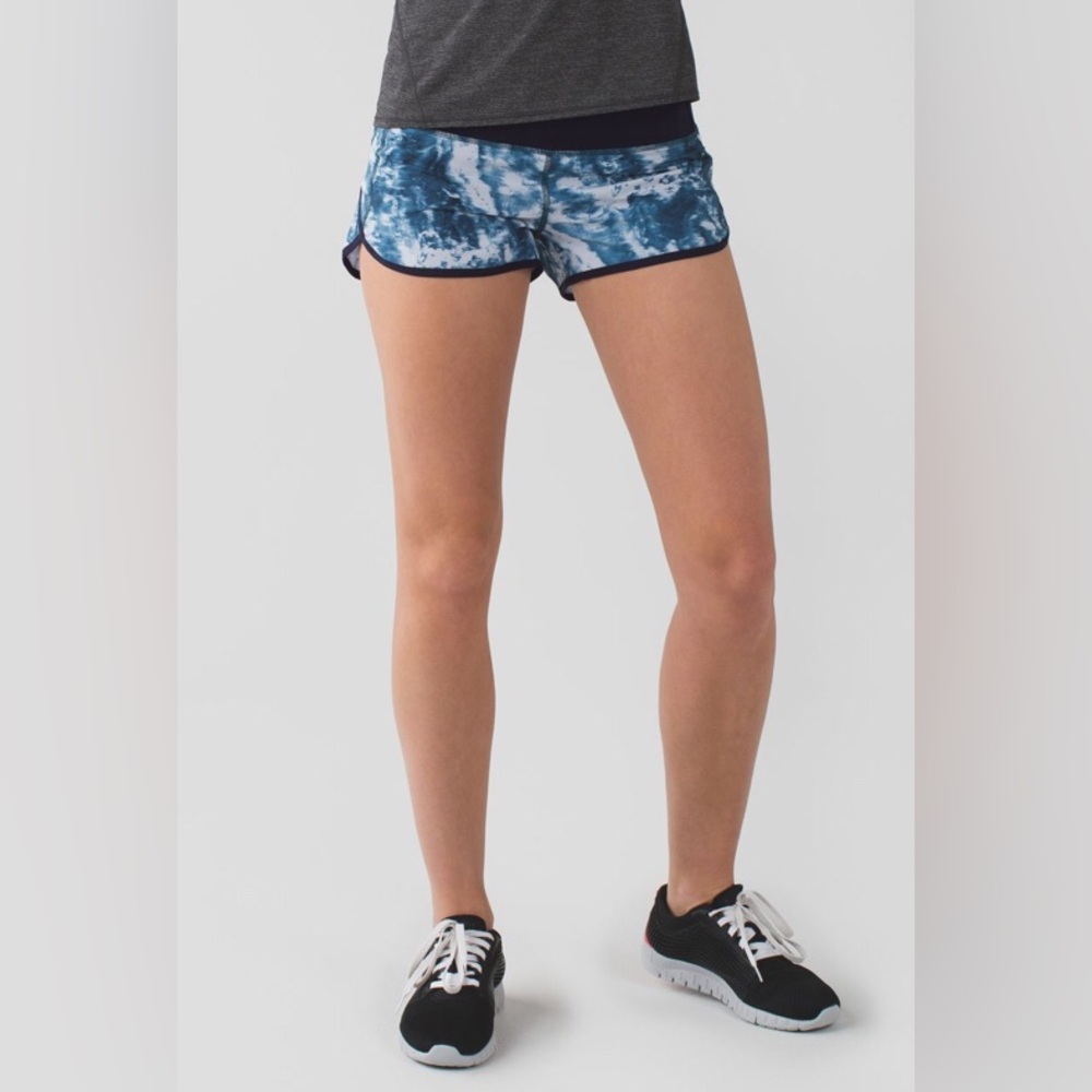 Lululemon Run: Speed Short *4-way Stretch EUC